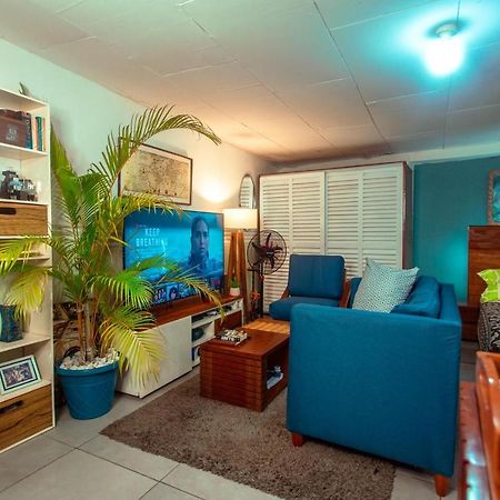 Palm Springs Bed & Breakfast Bed and Breakfast Limbe Exterior foto