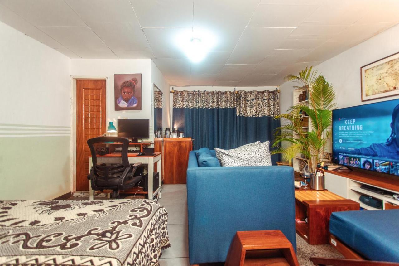 Palm Springs Bed & Breakfast Bed and Breakfast Limbe Exterior foto
