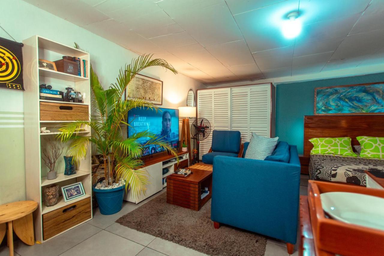 Palm Springs Bed & Breakfast Bed and Breakfast Limbe Exterior foto